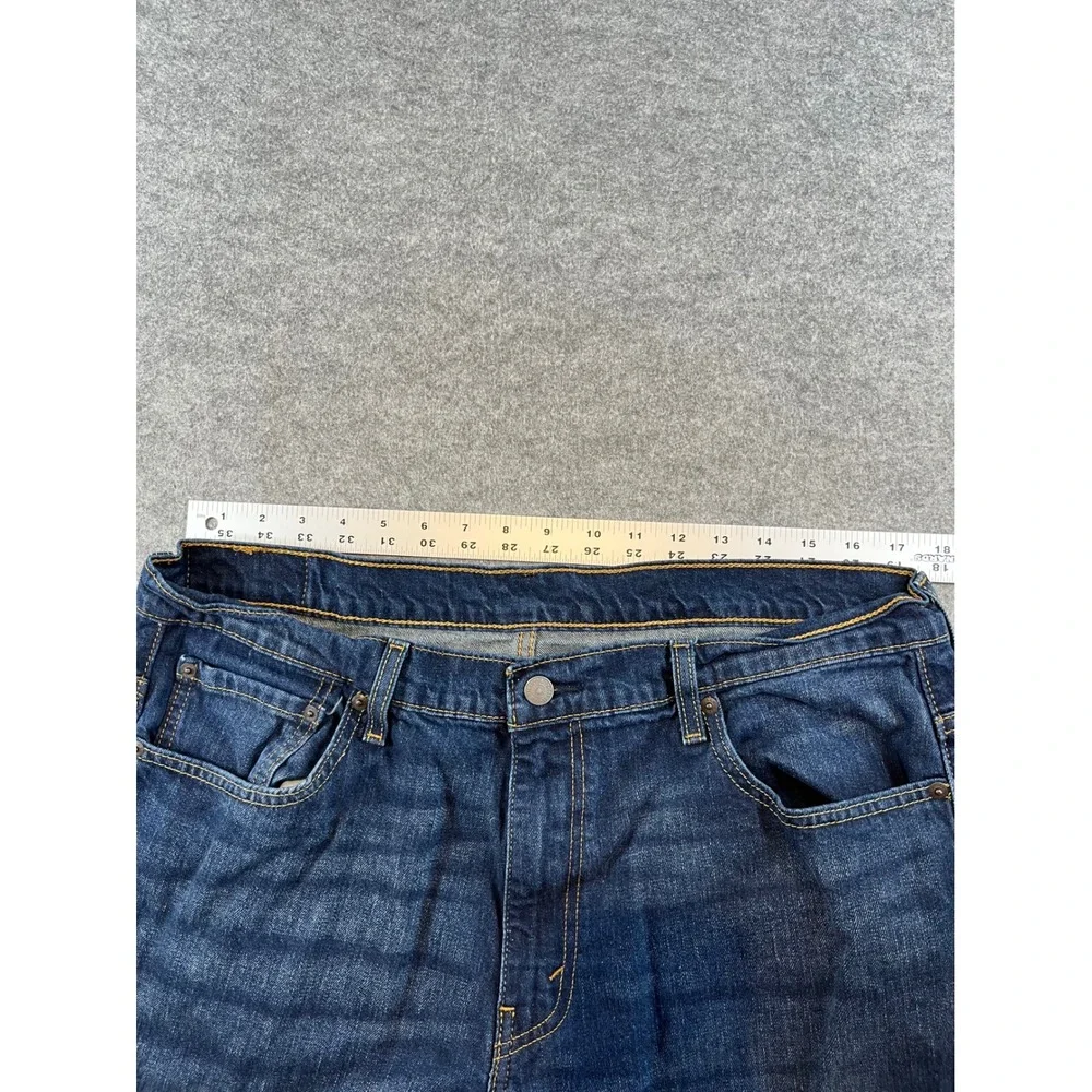 Levis levi 569